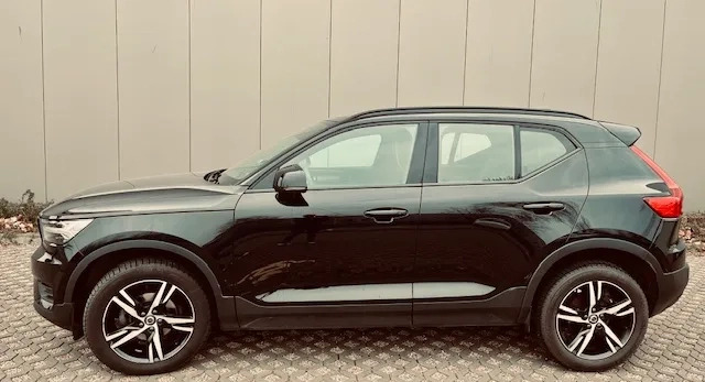 Volvo XC 40 cena 141000 przebieg: 24658, rok produkcji 2022 z Warszawa małe 16